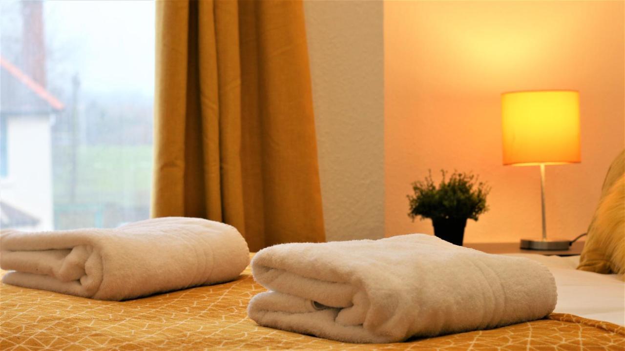 Free Local Parking - Fast Wifi - Sleeps 10 Guests By Property Promise Cardiff Exteriér fotografie