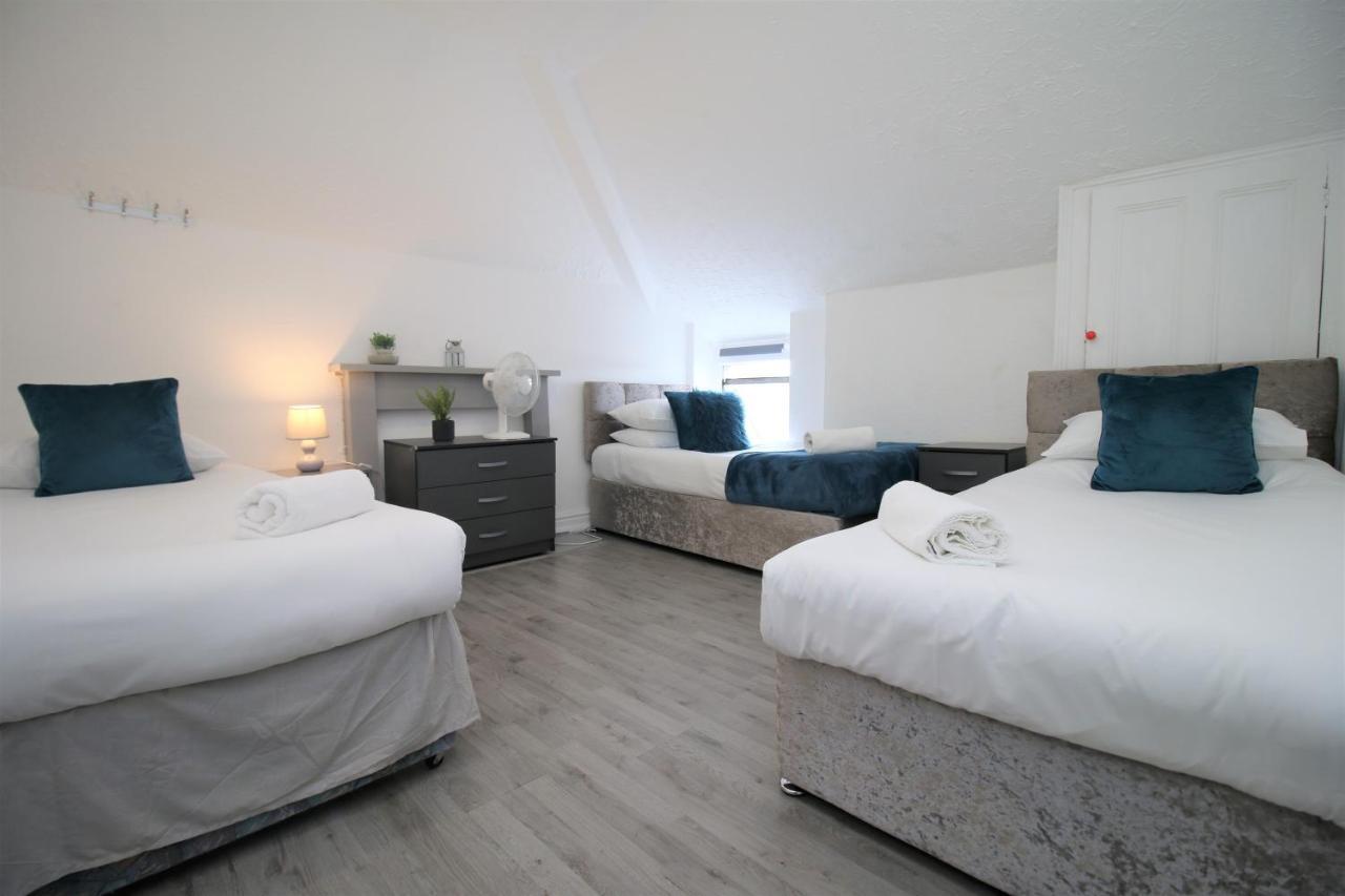 Free Local Parking - Fast Wifi - Sleeps 10 Guests By Property Promise Cardiff Exteriér fotografie