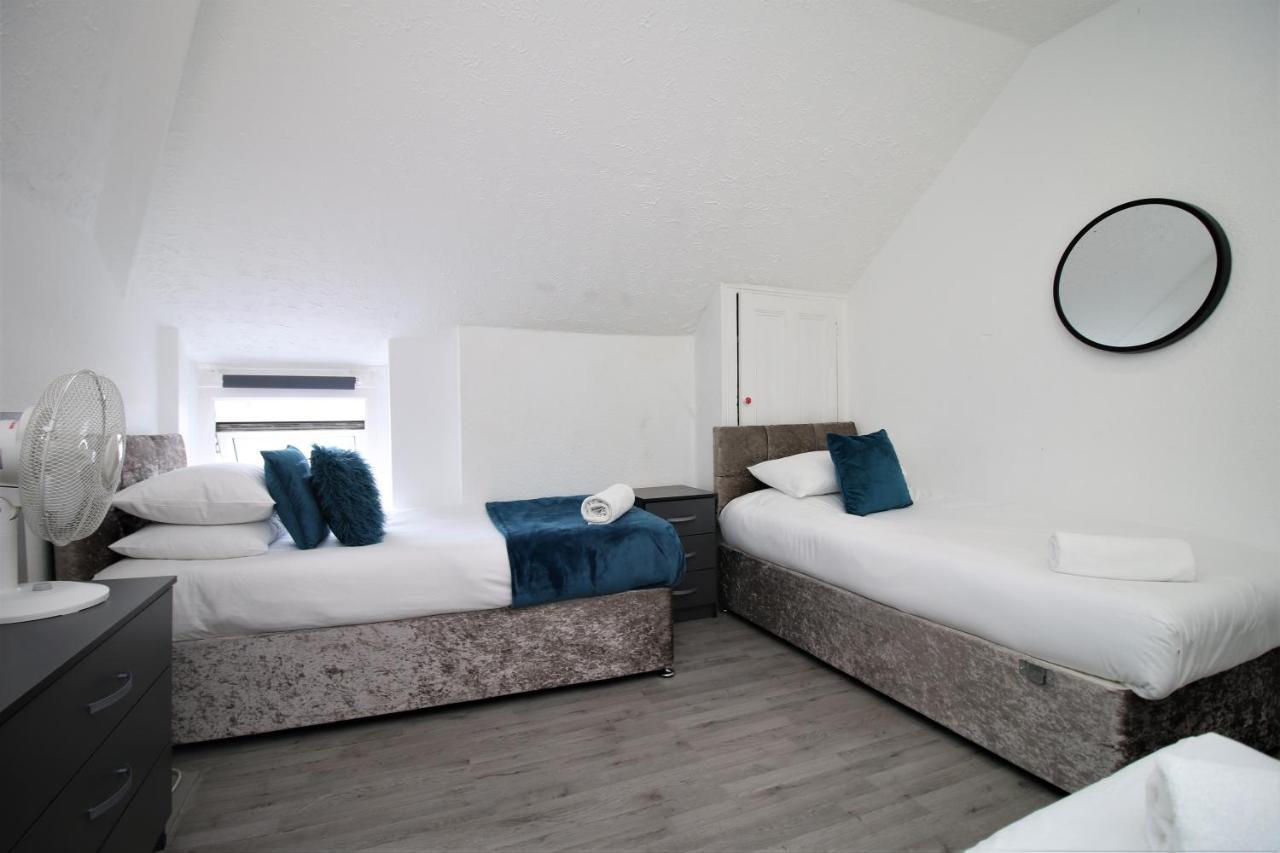 Free Local Parking - Fast Wifi - Sleeps 10 Guests By Property Promise Cardiff Exteriér fotografie